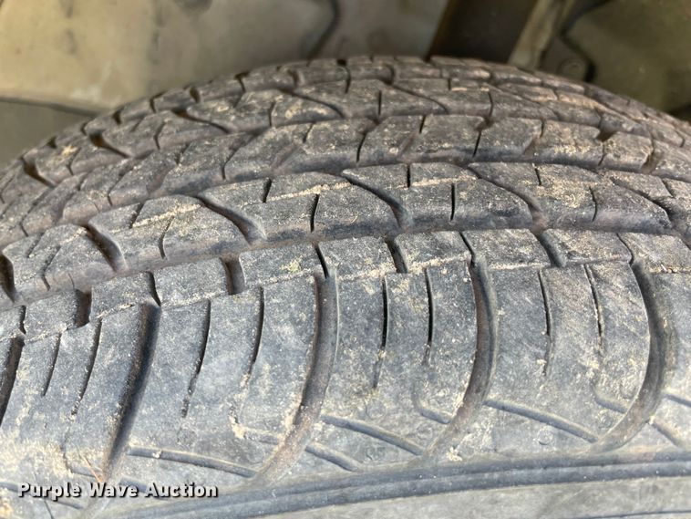 image for item MM9438 2012 Chrysler 200