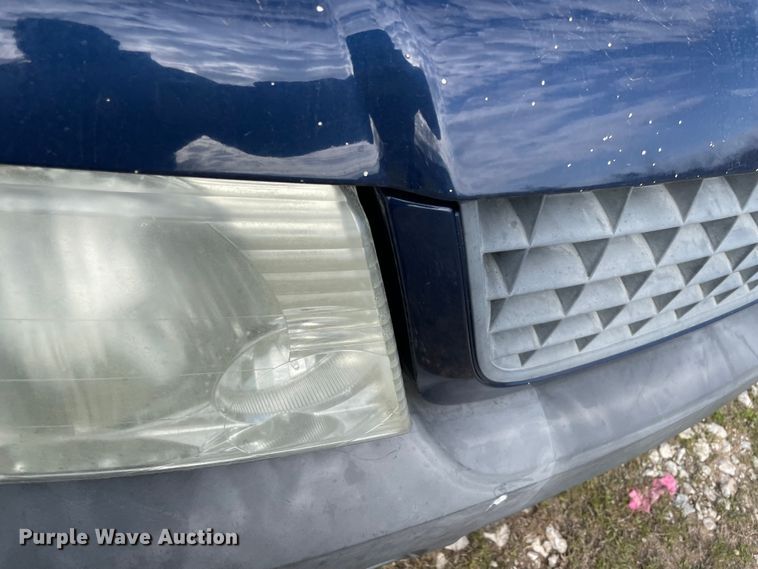 image for item MM9439 2004 Ford Explorer  SUV