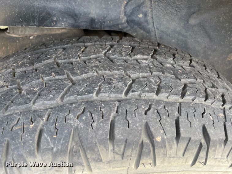 image for item MM9439 2004 Ford Explorer  SUV