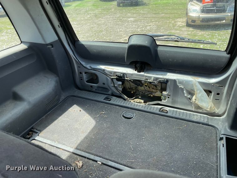 image for item MM9440 2005 Ford Explorer  SUV