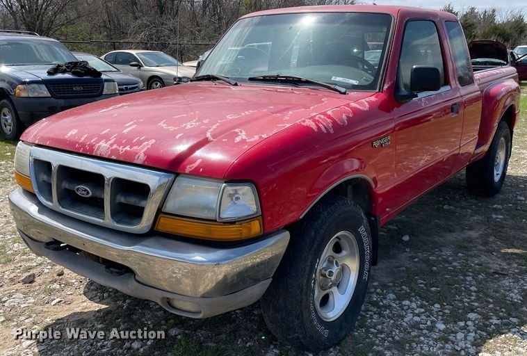 image for item MM9442 2000 Ford Ranger  SuperCab pickup truck