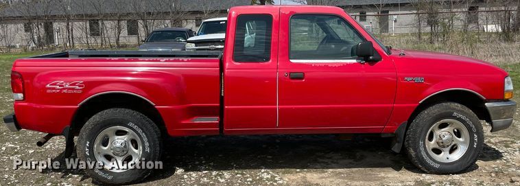 image for item MM9442 2000 Ford Ranger  SuperCab pickup truck