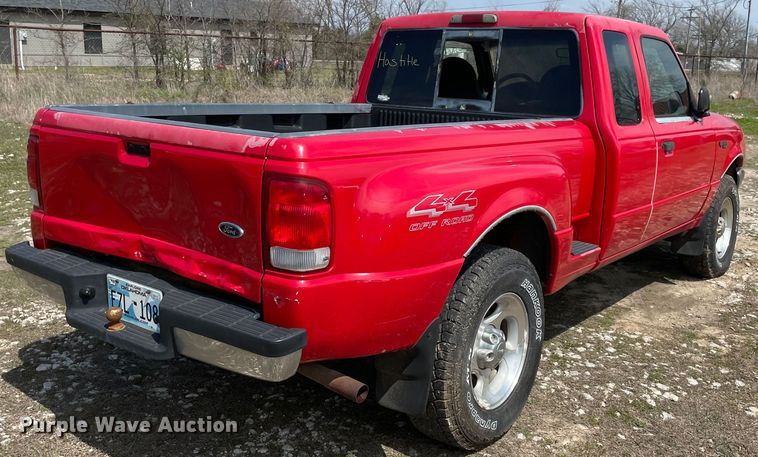 image for item MM9442 2000 Ford Ranger  SuperCab pickup truck