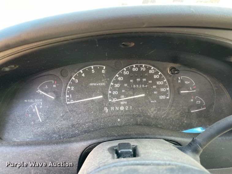 image for item MM9442 2000 Ford Ranger  SuperCab pickup truck