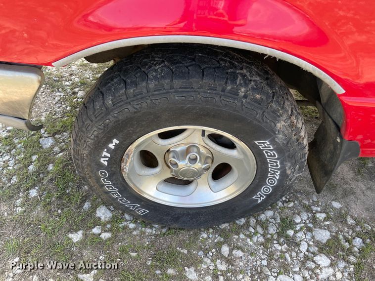 image for item MM9442 2000 Ford Ranger  SuperCab pickup truck