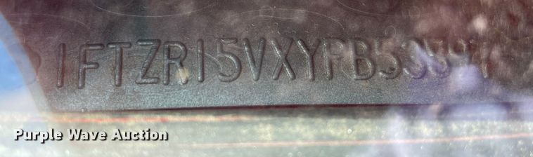 image for item MM9442 2000 Ford Ranger  SuperCab pickup truck