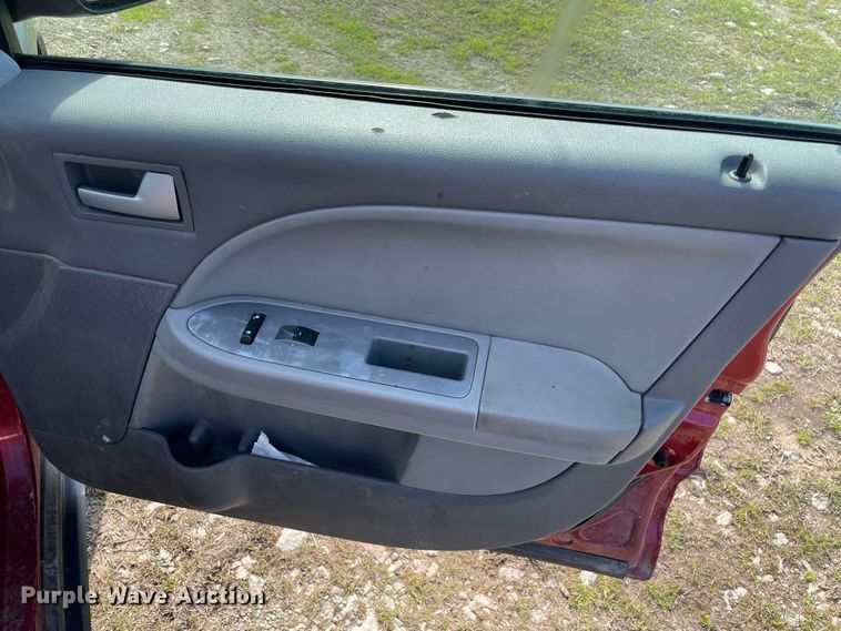 image for item MM9443 2007 Ford Freestyle SEL  SUV