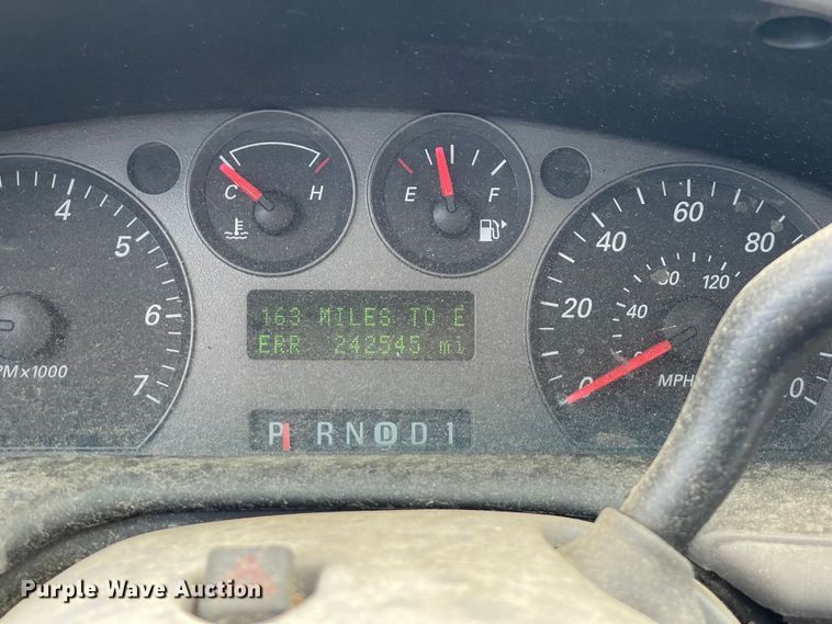 image for item MM9446 2006 Ford Taurus SEL