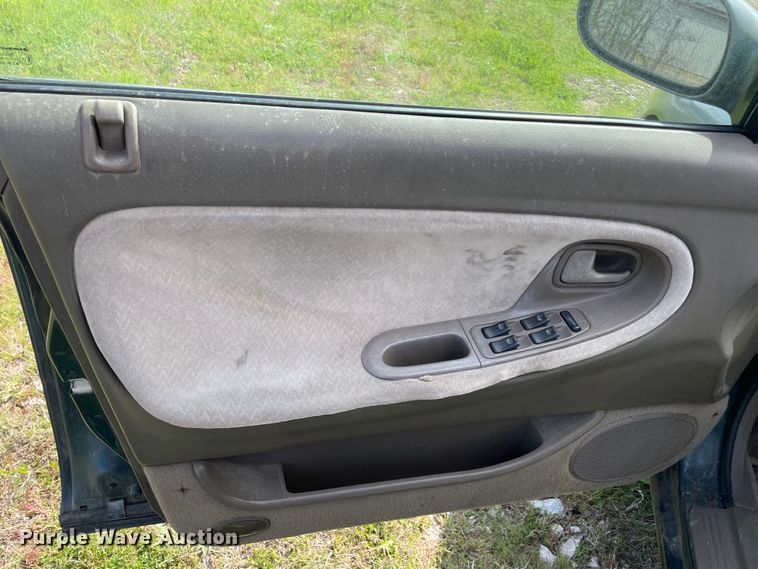 image for item MM9449 1995 Mazda 626