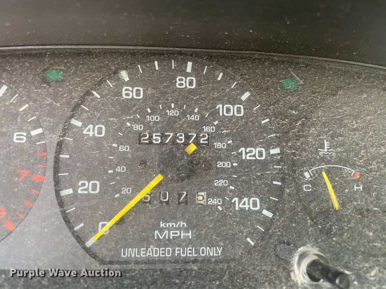 image for item MM9449 1995 Mazda 626