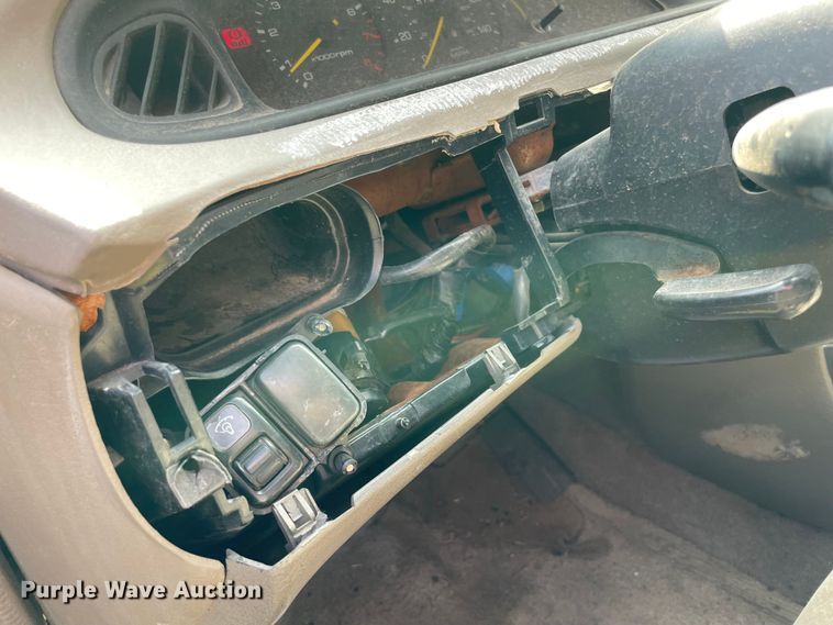 image for item MM9449 1995 Mazda 626