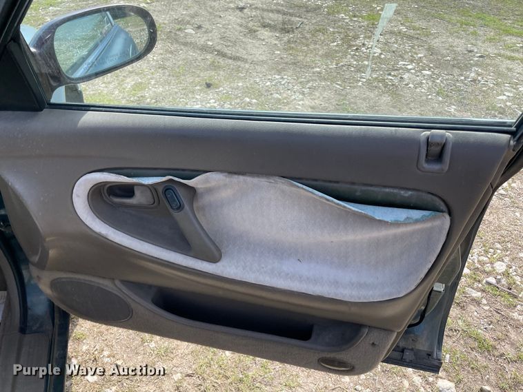 image for item MM9449 1995 Mazda 626