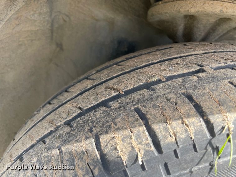 image for item MM9449 1995 Mazda 626