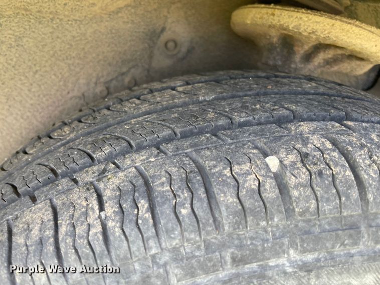 image for item MM9449 1995 Mazda 626