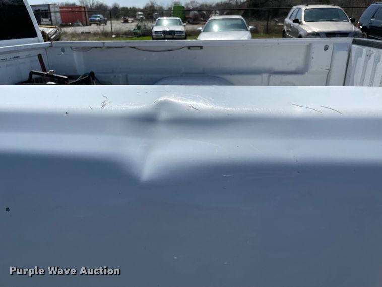 image for item MM9450 2005 Chevrolet Silverado 1500  Ext. Cab pickup truck