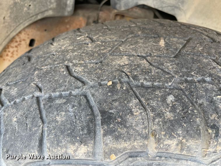 image for item MM9450 2005 Chevrolet Silverado 1500  Ext. Cab pickup truck