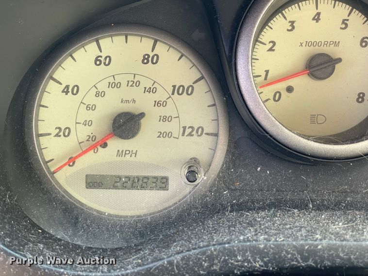 image for item MM9451 2002 Toyota Rav4 L  SUV