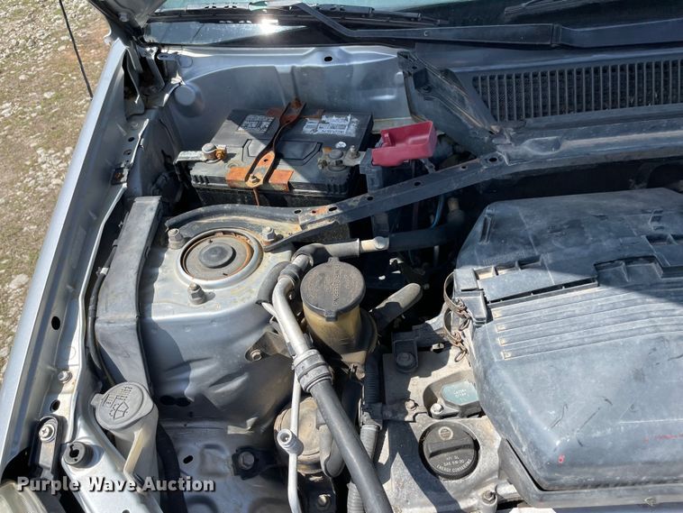 image for item MM9451 2002 Toyota Rav4 L  SUV