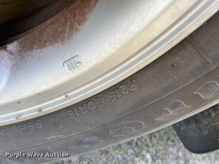 image for item MM9451 2002 Toyota Rav4 L  SUV