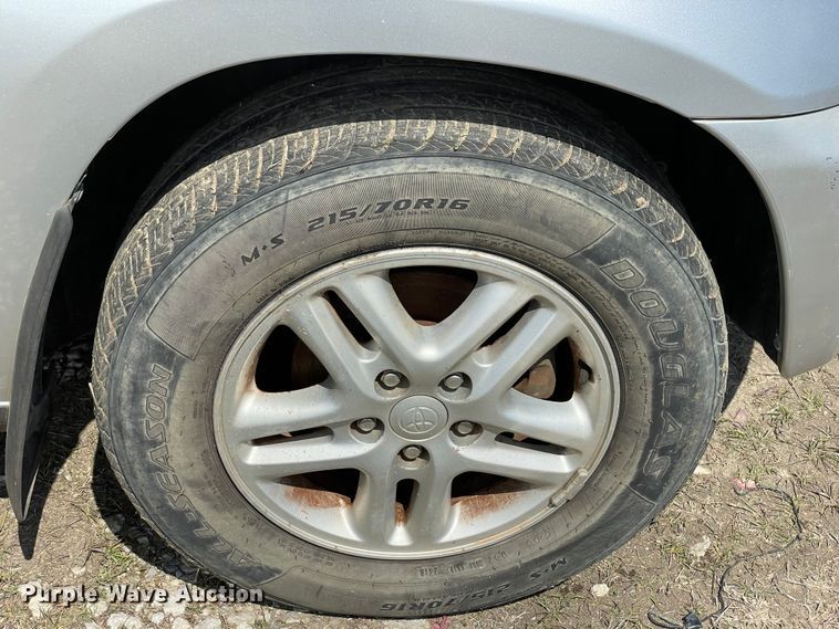 image for item MM9451 2002 Toyota Rav4 L  SUV