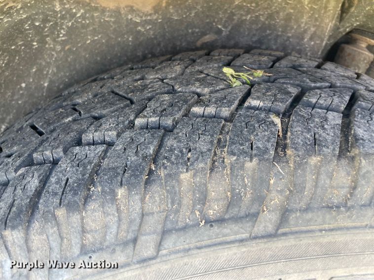 image for item MM9451 2002 Toyota Rav4 L  SUV