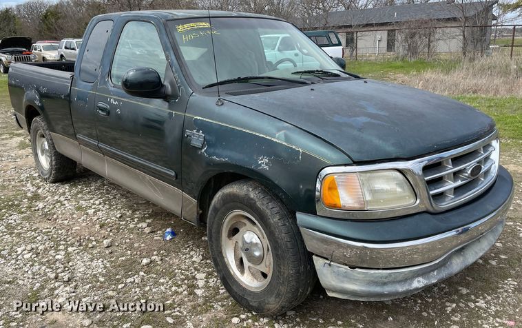 image for item MM9453 2001 Ford F150  SuperCab pickup truck