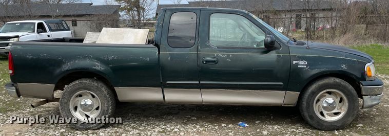 image for item MM9453 2001 Ford F150  SuperCab pickup truck