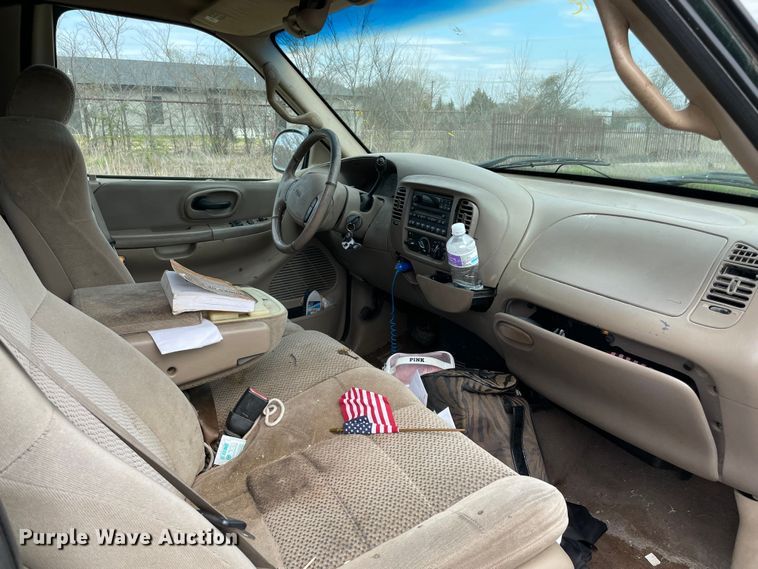 image for item MM9453 2001 Ford F150  SuperCab pickup truck