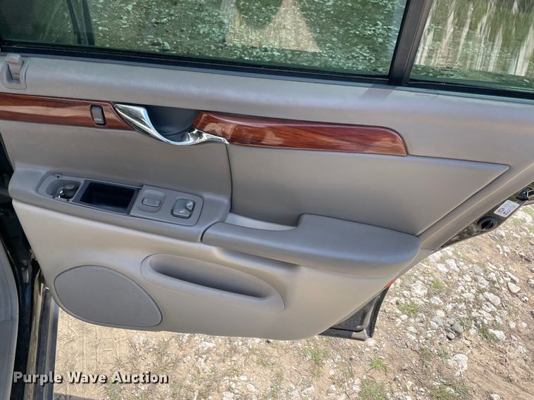 image for item MM9454 2004 Cadillac DeVille