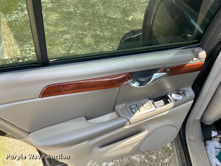 image for item MM9454 2004 Cadillac DeVille