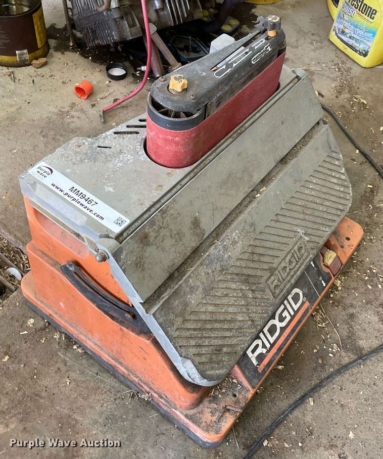 Rigid EB44242 oscillating spindle sander in Ada, OK Item MM9467 sold