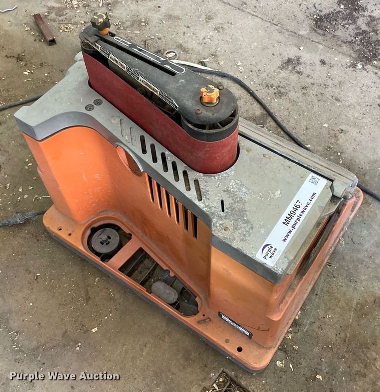 Rigid EB44242 oscillating spindle sander in Ada, OK Item MM9467 sold