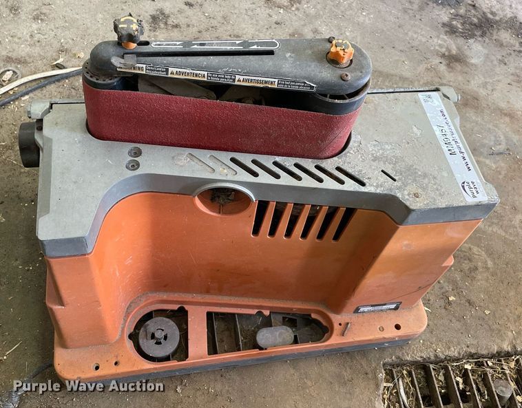 Rigid EB44242 oscillating spindle sander in Ada, OK Item MM9467 sold