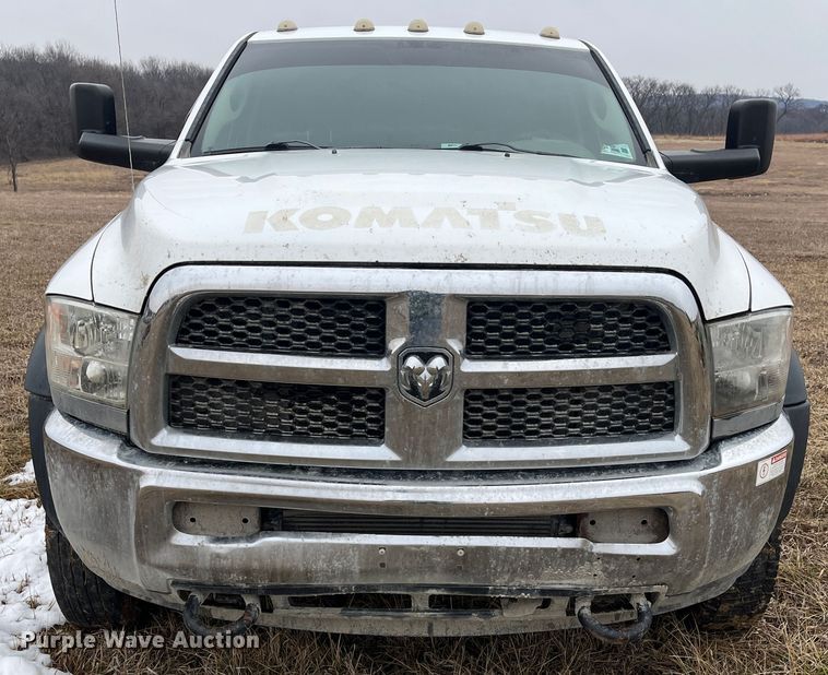 image for item MN9532 2014 Dodge Ram 5500  truck cab and chassis