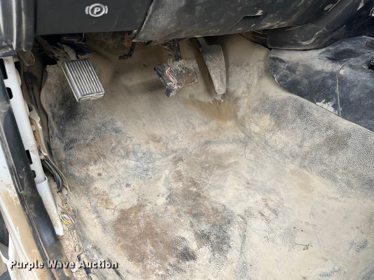 image for item MN9532 2014 Dodge Ram 5500  truck cab and chassis