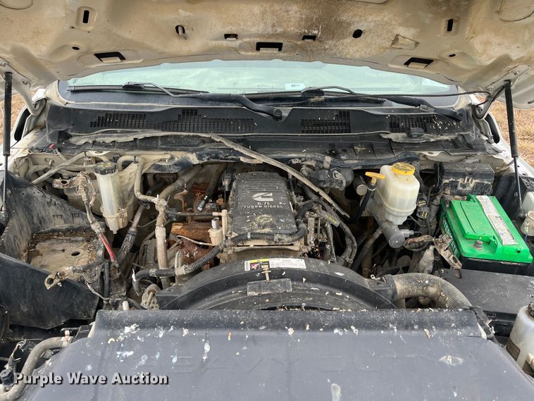 image for item MN9532 2014 Dodge Ram 5500  truck cab and chassis