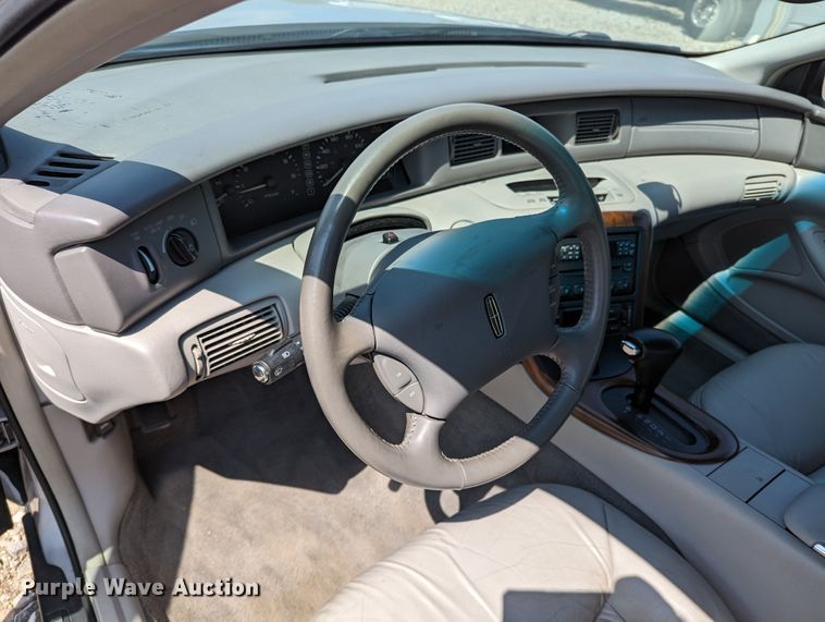 image for item MN9807 1998 Lincoln Mark VIII