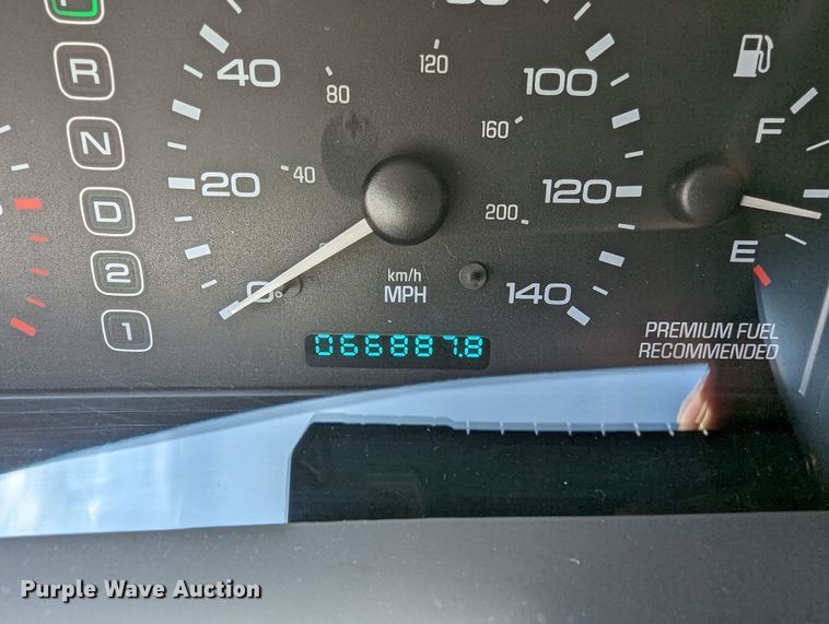 image for item MN9807 1998 Lincoln Mark VIII