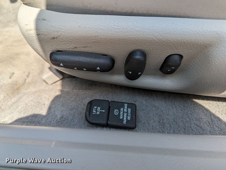 image for item MN9807 1998 Lincoln Mark VIII