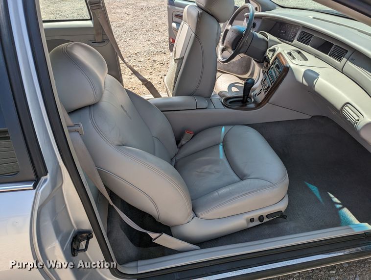 image for item MN9807 1998 Lincoln Mark VIII