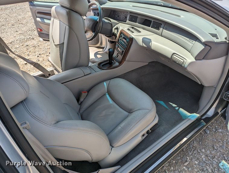 image for item MN9807 1998 Lincoln Mark VIII