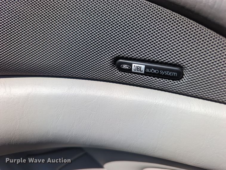 image for item MN9807 1998 Lincoln Mark VIII