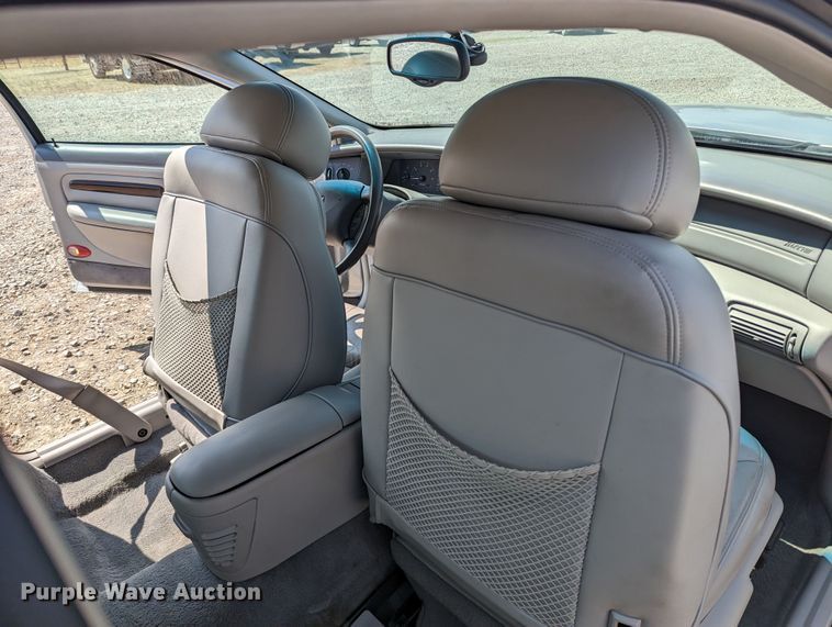 image for item MN9807 1998 Lincoln Mark VIII