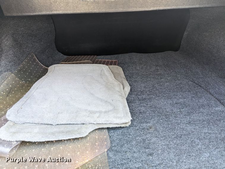 image for item MN9807 1998 Lincoln Mark VIII