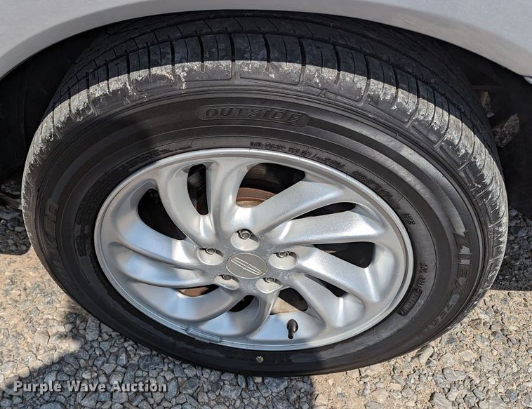 image for item MN9807 1998 Lincoln Mark VIII