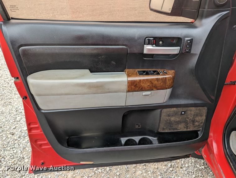 image for item MN9813 2010 Toyota Tundra  CrewMax pickup truck