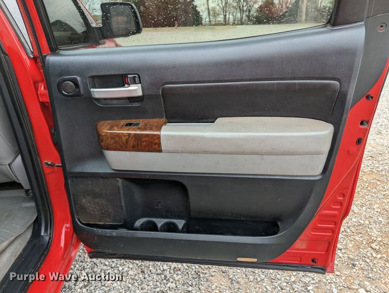 image for item MN9813 2010 Toyota Tundra  CrewMax pickup truck