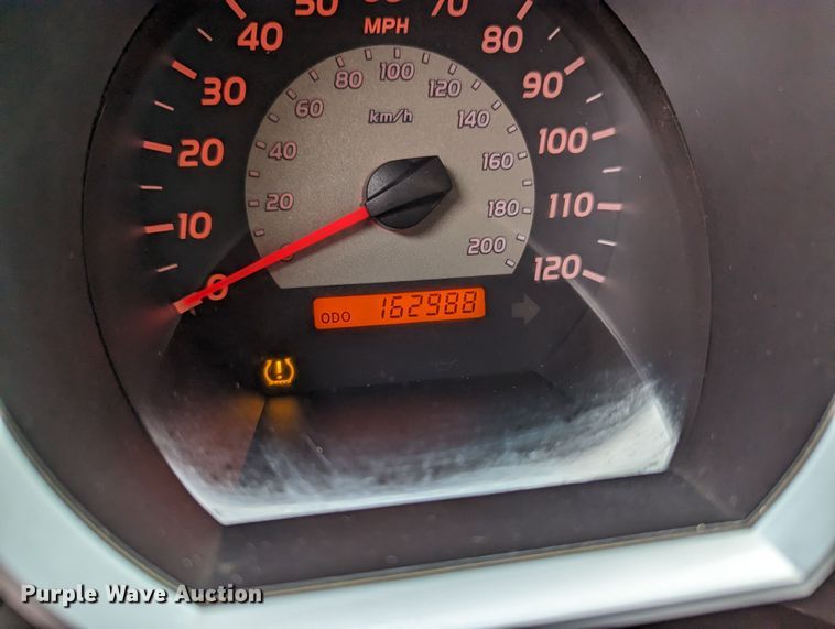 image for item MN9814 2005 Toyota Tacoma SRS  Double Cab pickup truck