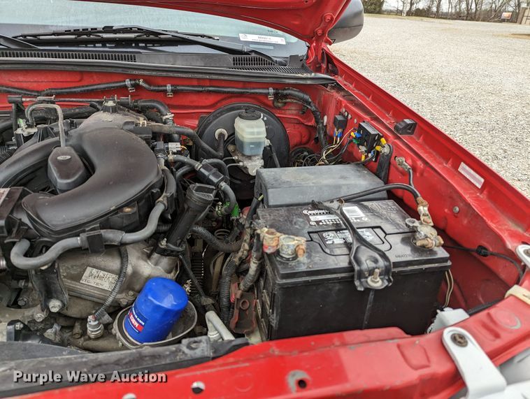 image for item MN9814 2005 Toyota Tacoma SRS  Double Cab pickup truck