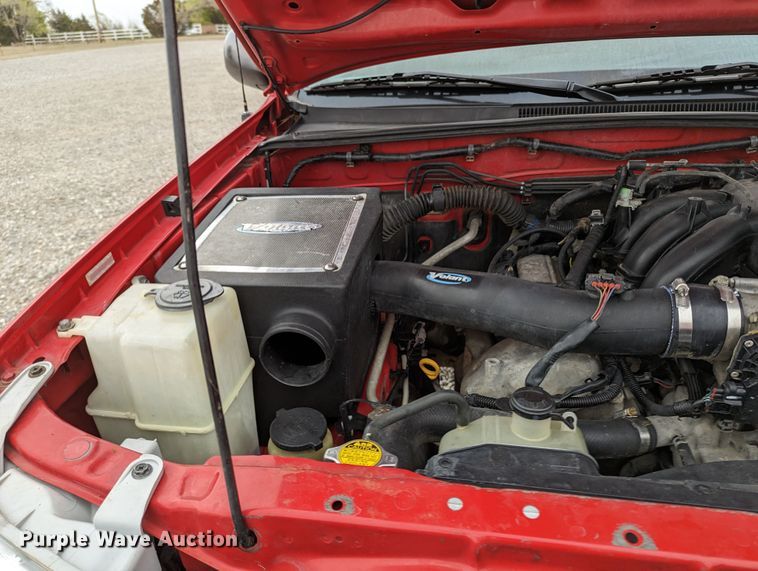 image for item MN9814 2005 Toyota Tacoma SRS  Double Cab pickup truck